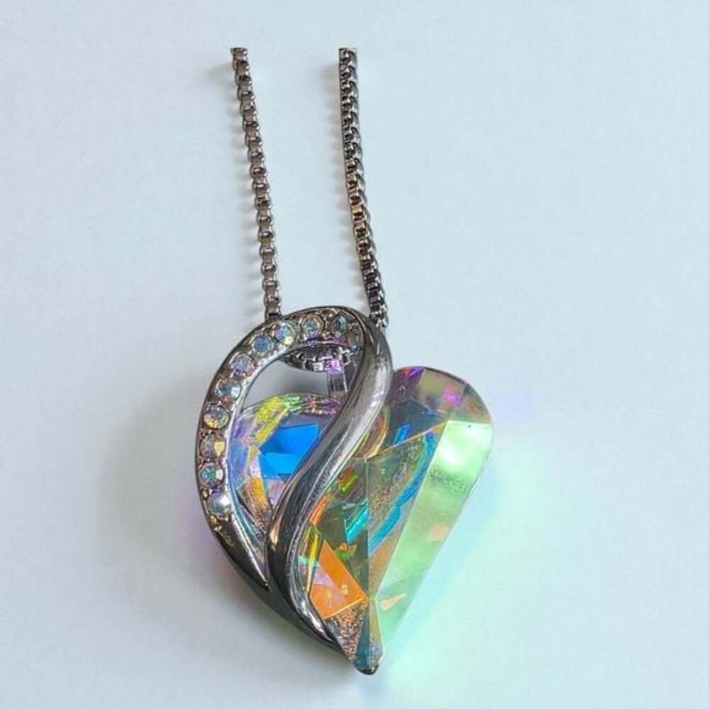 Crystal 18kgp Silver Heart Pendant Necklace